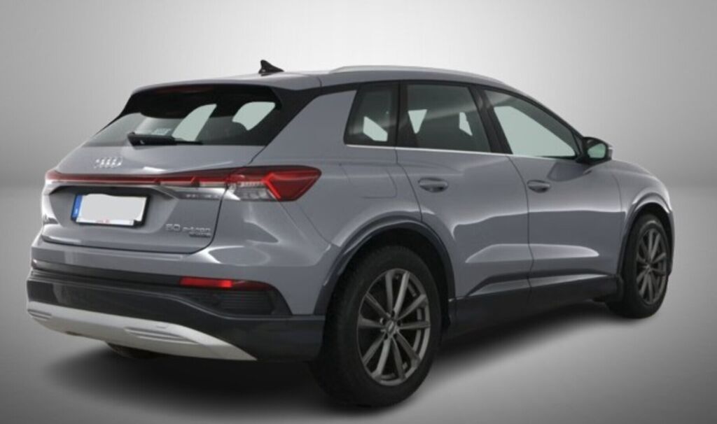 Audi Q4 e-tron 2022 Harmaa
