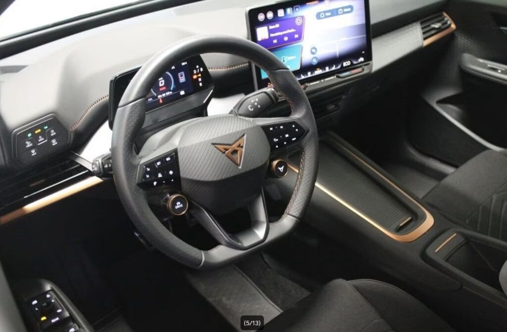 Cupra Born 2025 Valkoinen