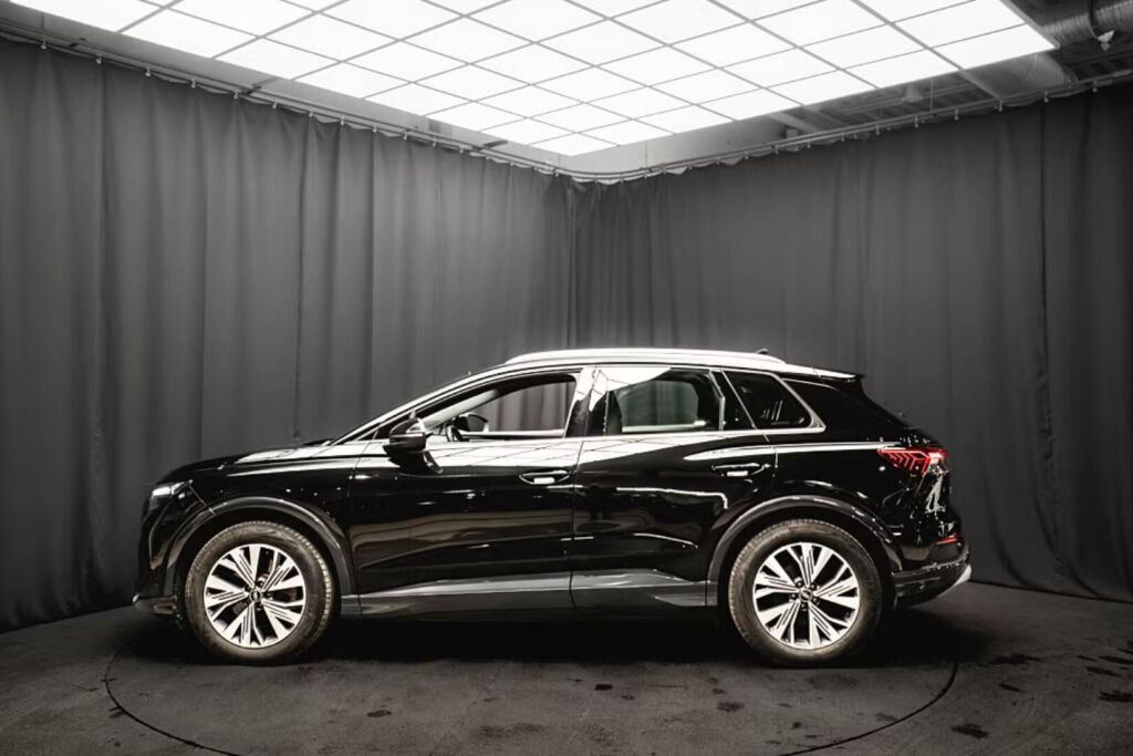 Audi Q4 e-tron 2022 