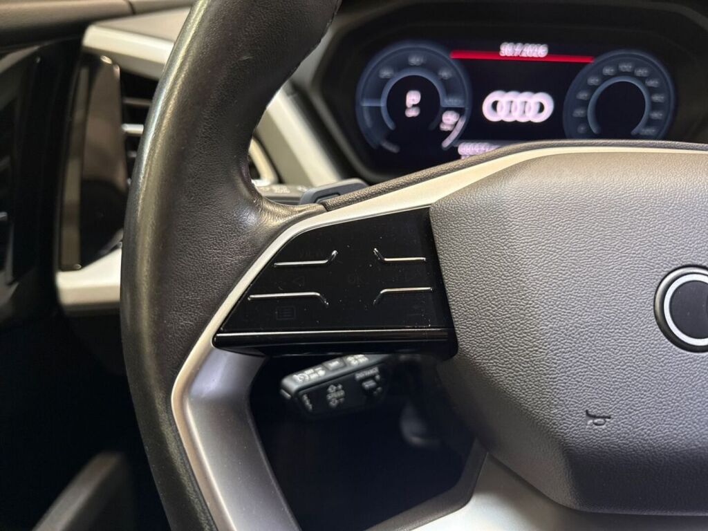 Audi Q4 e-tron 2023 