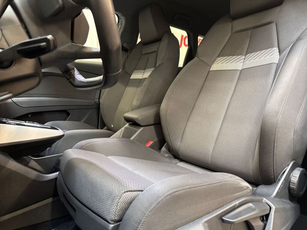 Audi Q4 e-tron 2023 