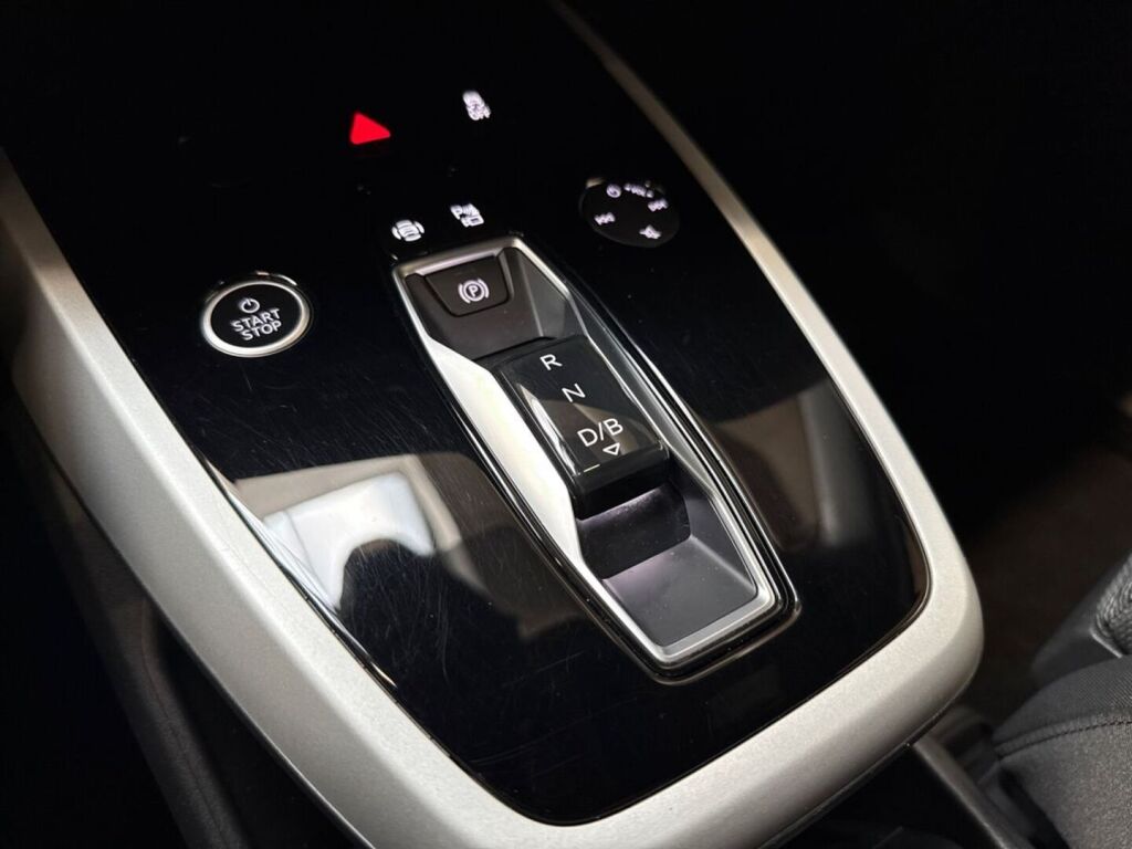 Audi Q4 e-tron 2023 
