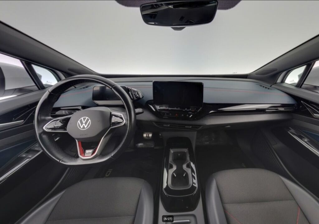 Volkswagen ID.4 2022 Valkoinen (Glacier White Metallic)