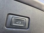 Audi Q4 e-tron 2023 Harmaa (Typhoon Grey Metallic)
