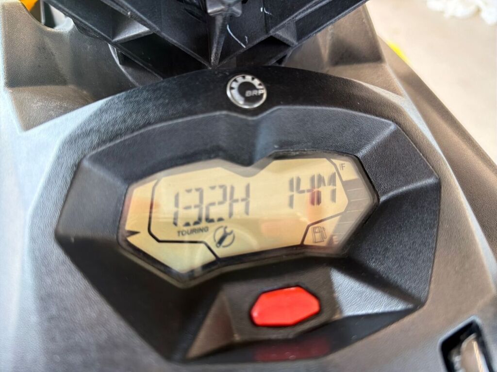 Sea-doo Spark 2015 Keltainen