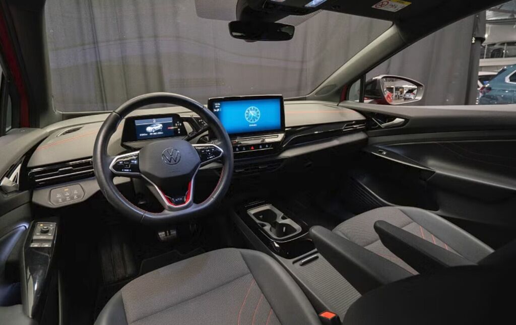 Volkswagen ID.5 2023 Punainen