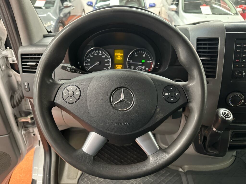 Mercedes-Benz Sprinter 2018 9
