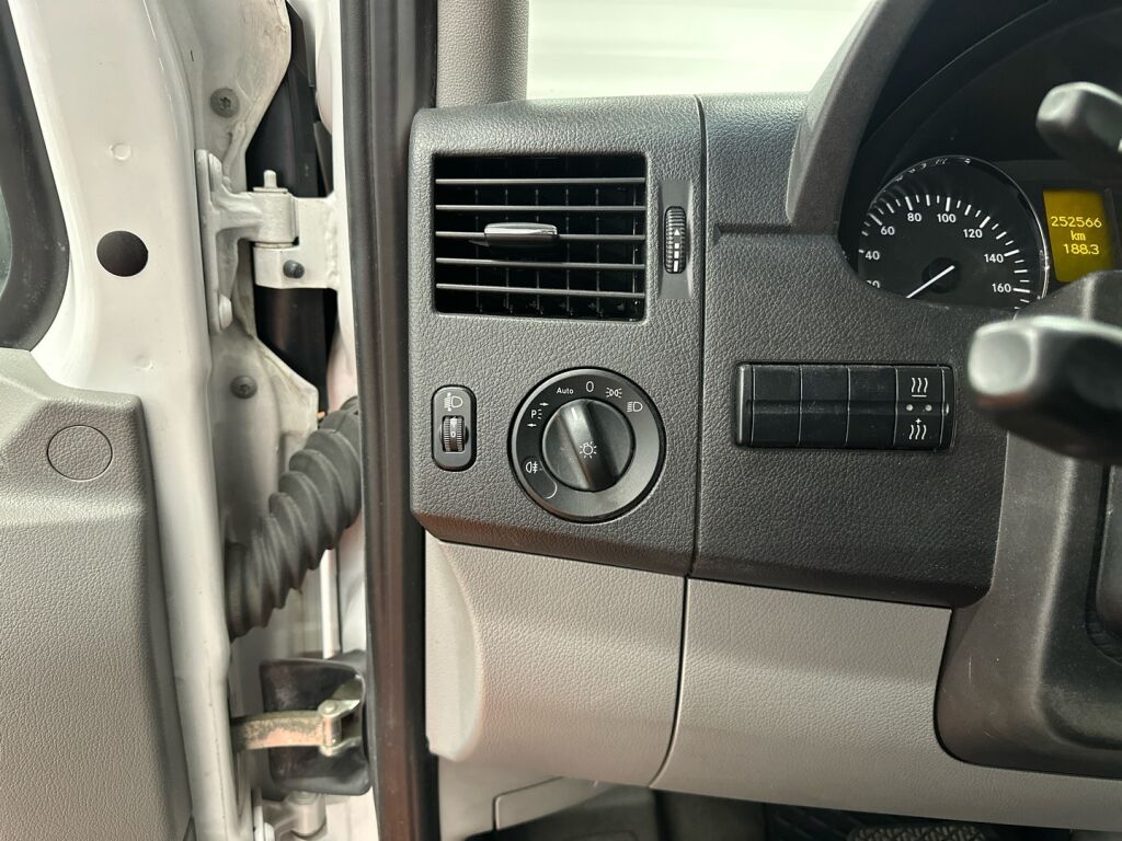 Mercedes-Benz Sprinter 2018 9