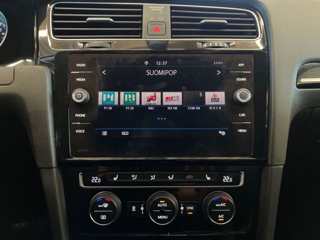 Volkswagen Golf 2021 