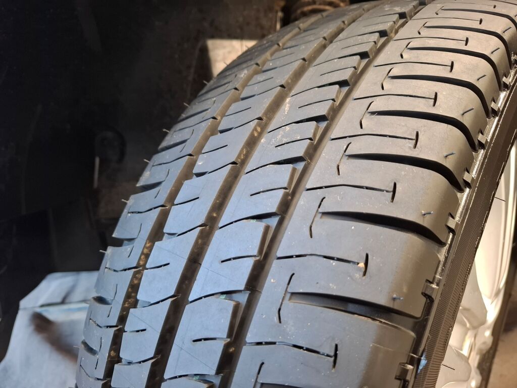 Bürstner HABITON HM 6.0 VAN 2026 Musta