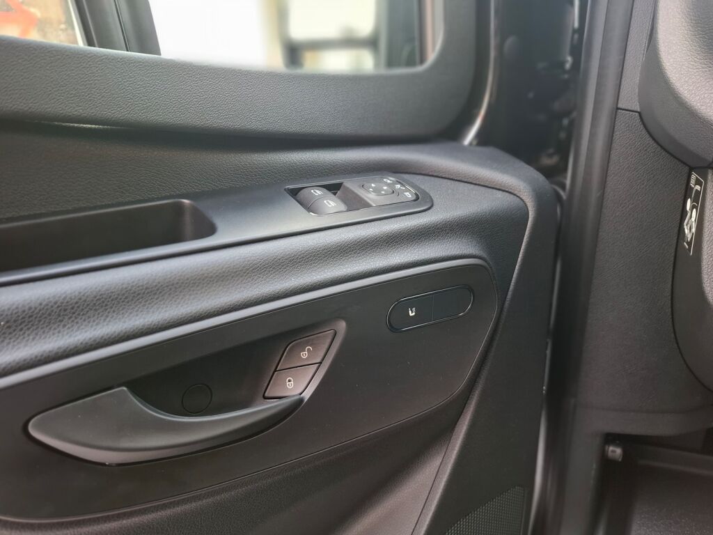 Bürstner HABITON HM 6.0 VAN 2026 Musta