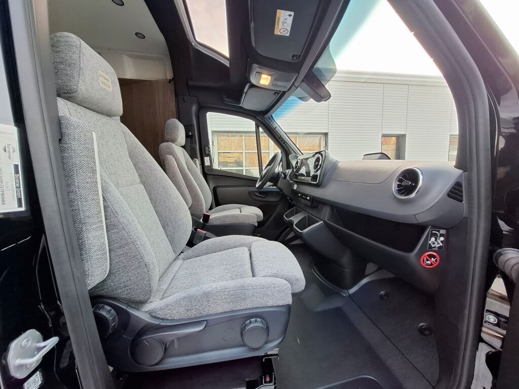 Bürstner HABITON HM 6.0 VAN 2026 Musta