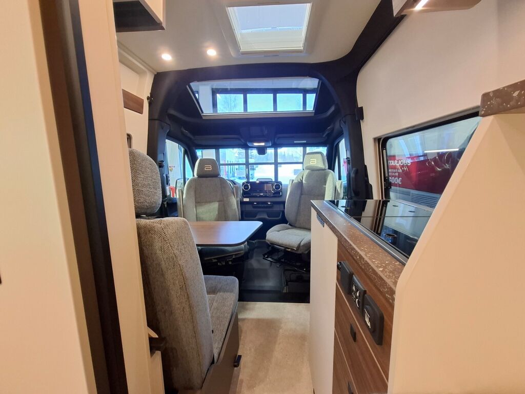 Bürstner HABITON HM 6.0 VAN 2026 Musta