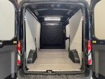 Ford Transit 2023 met.musta