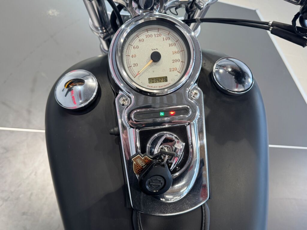 Harley-davidson DYNA 2009 