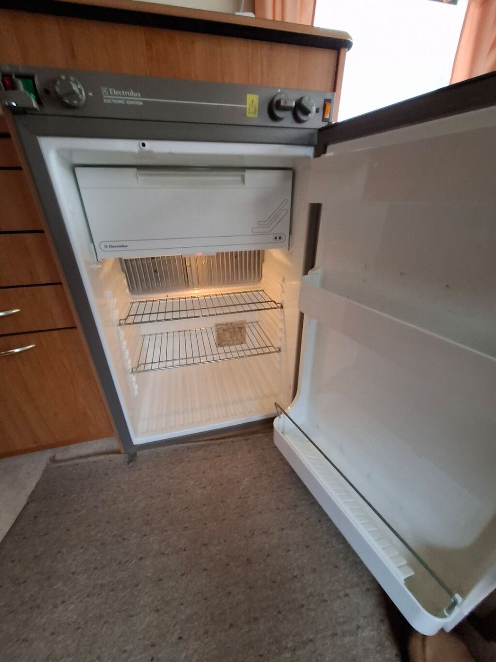 Solifer GOLDIE 1997 Valkoinen