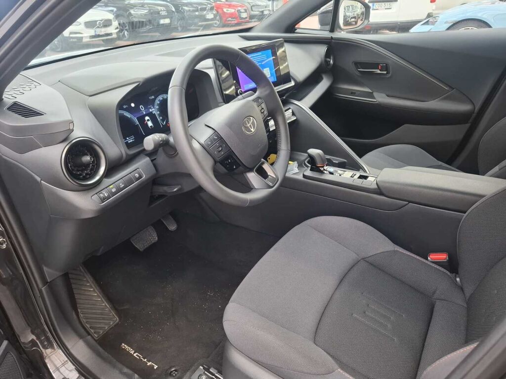 Toyota C-HR 2025 
