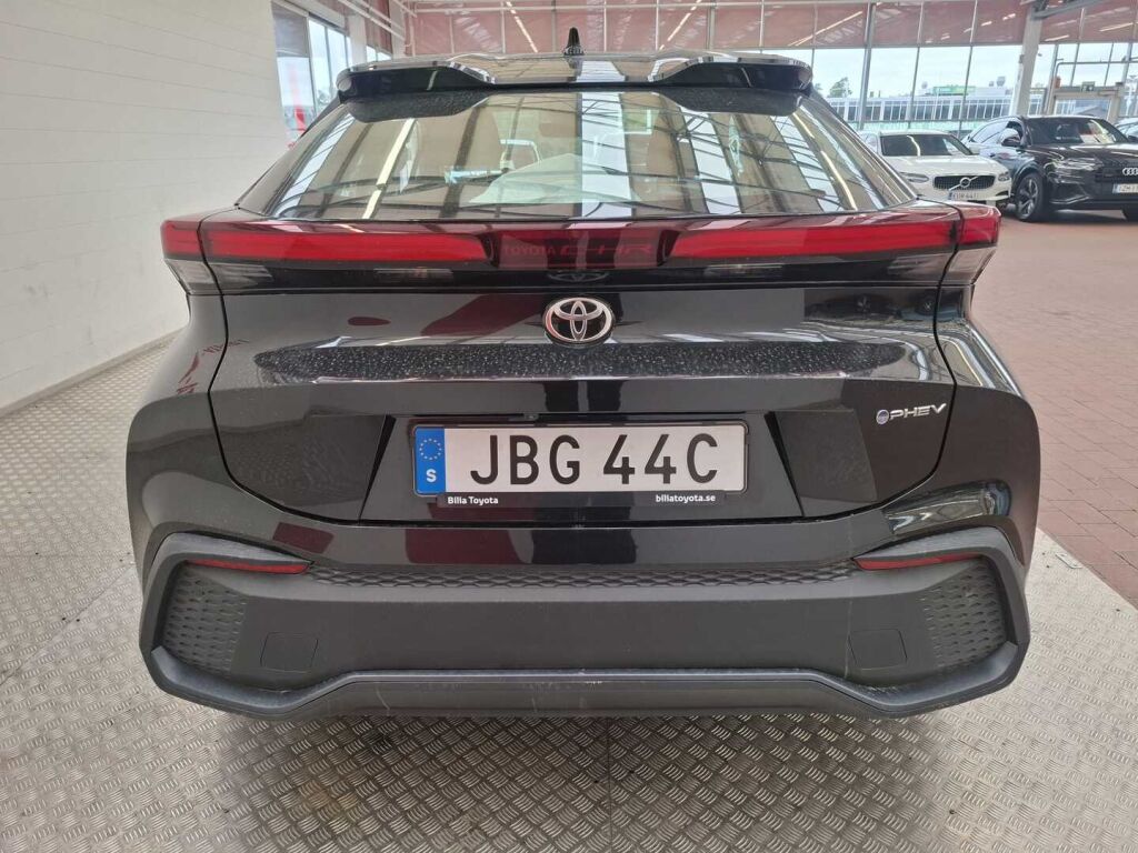 Toyota C-HR 2025 
