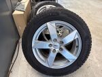 Toyota C-HR 2025 met.harmaa