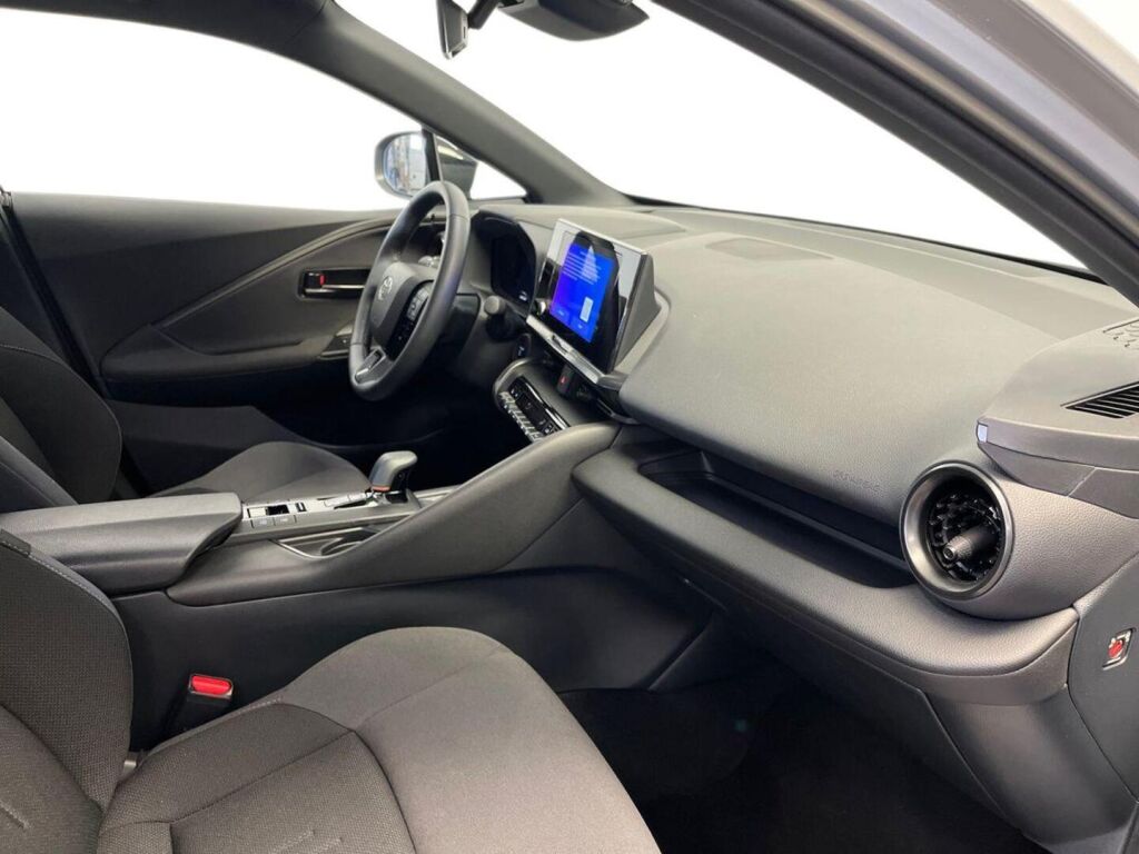 Toyota C-HR 2025 0