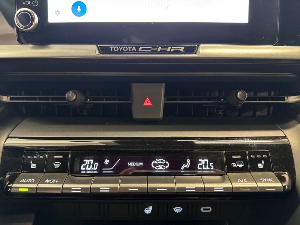 Toyota C-HR 2025 met.hopea