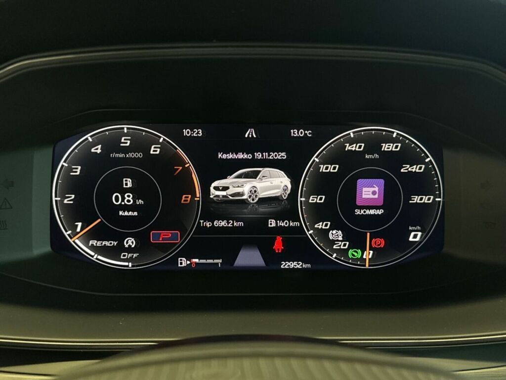 Cupra Leon Sportstourer 2024 Musta