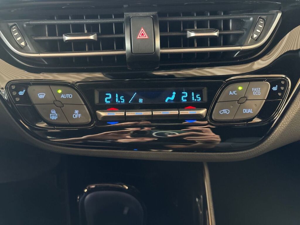 Toyota C-HR 2023 
