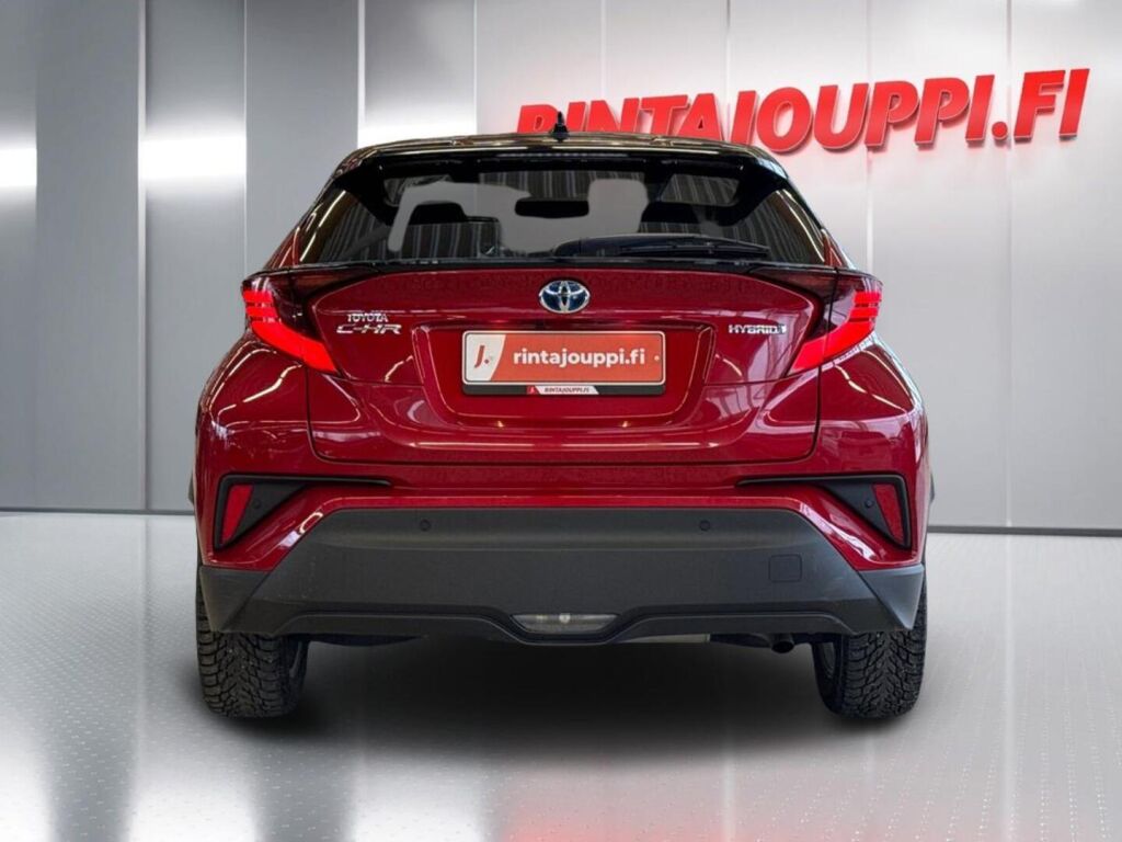 Toyota C-HR 2021 Punainen