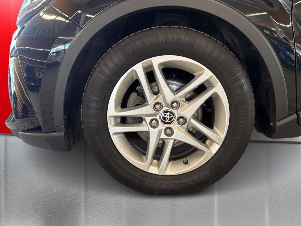 Toyota C-HR 2023 Musta