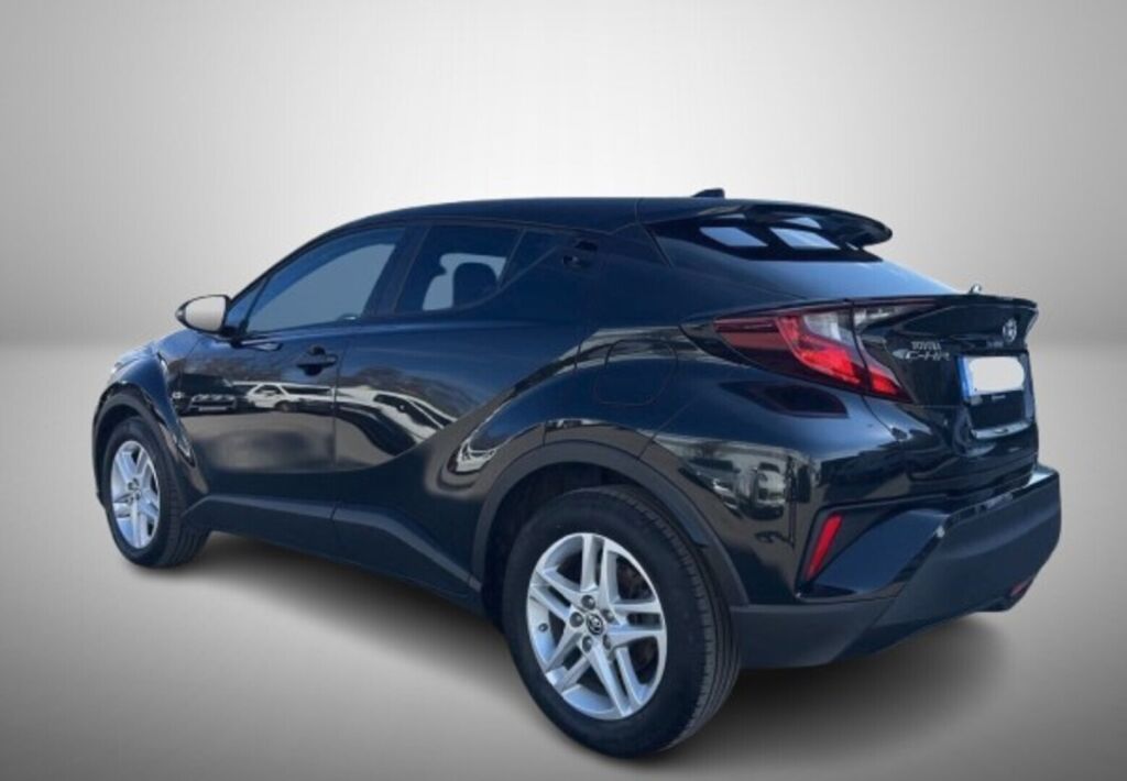 Toyota C-HR 2023 Musta