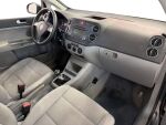 Volkswagen Golf 2005 Harmaa