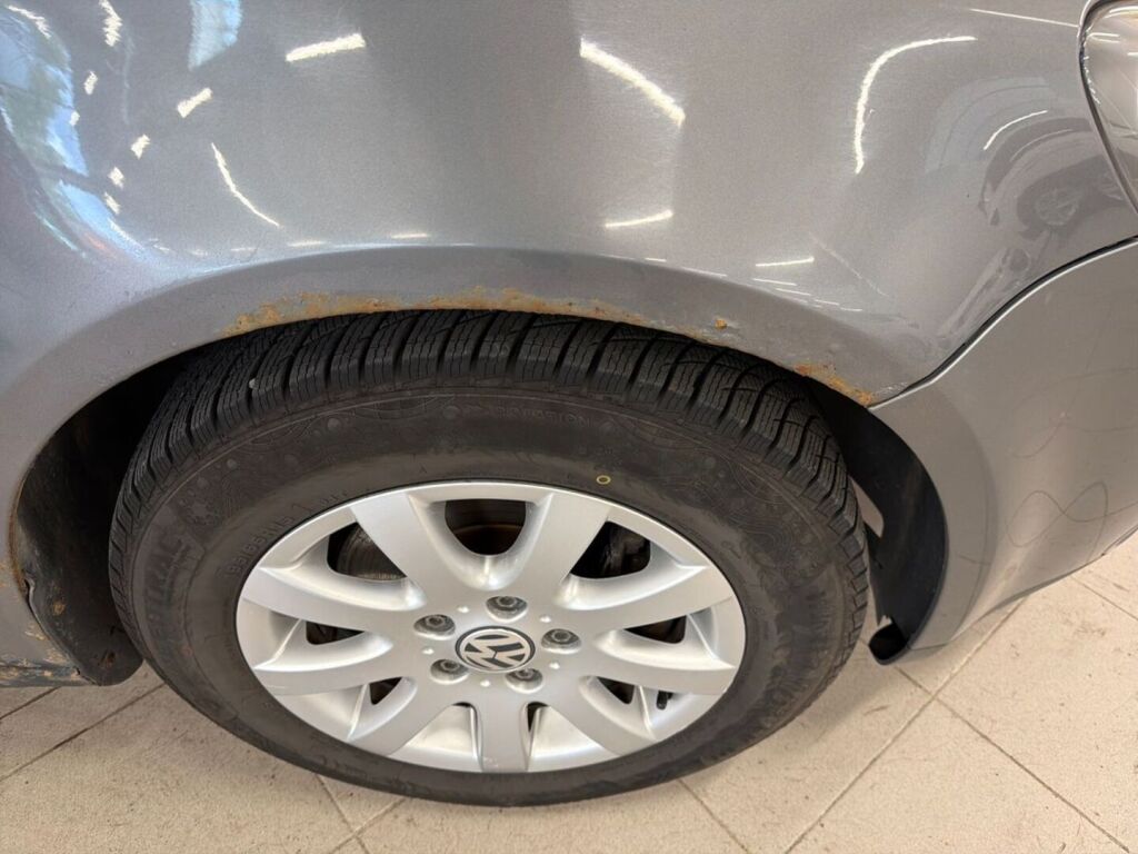 Volkswagen Golf 2005 Harmaa