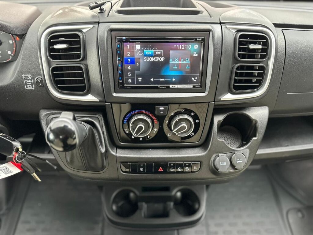 Bürstner B66 EDITION CAMPEO C 600 VAN 2026 Harmaa