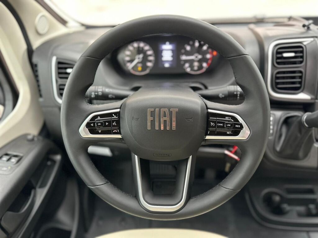 Bürstner B66 EDITION CAMPEO C 600 VAN 2026 Harmaa