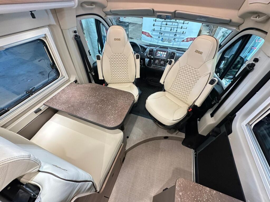 Bürstner B66 EDITION CAMPEO C 600 VAN 2026 Harmaa