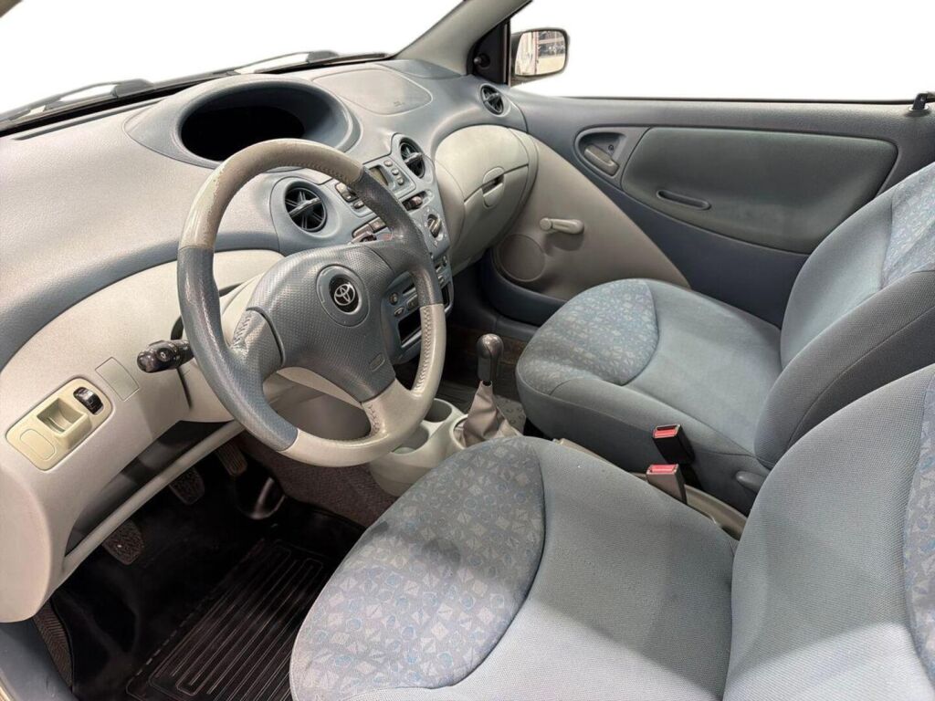 Toyota Yaris 1,0 VVT-i Linea Terra 3ov 2003, bild 7/13