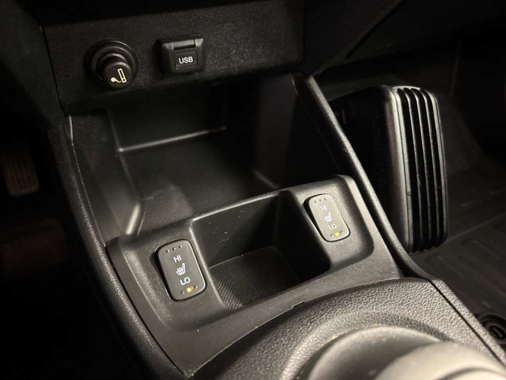 Honda Jazz 2010 Musta