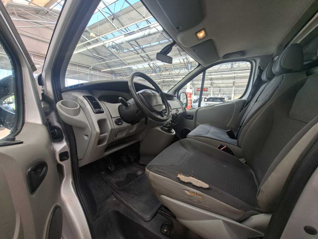 Renault Trafic 2008 Harmaa