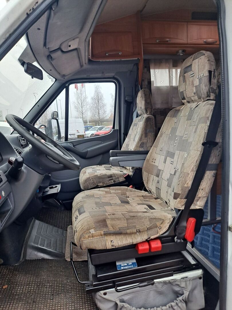 Adria STARGO 670 SP 2003 Valkoinen