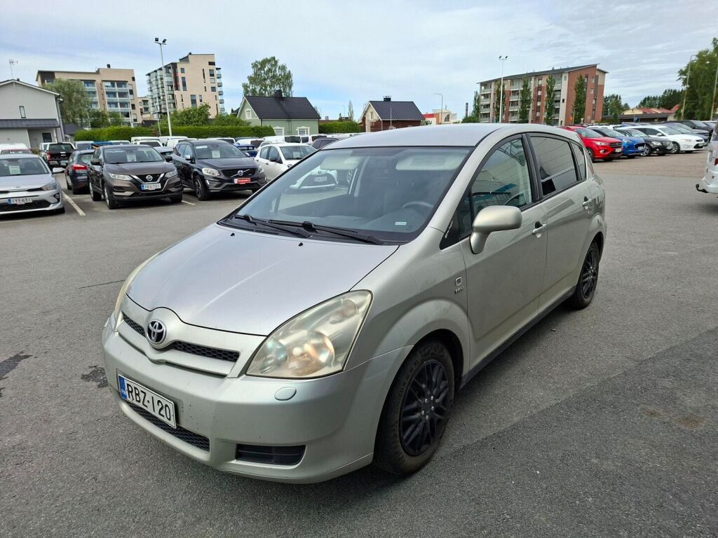 Toyota Corolla Verso 2004 Hopea
