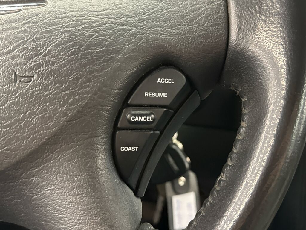 Chrysler Voyager 2007 Harmaa