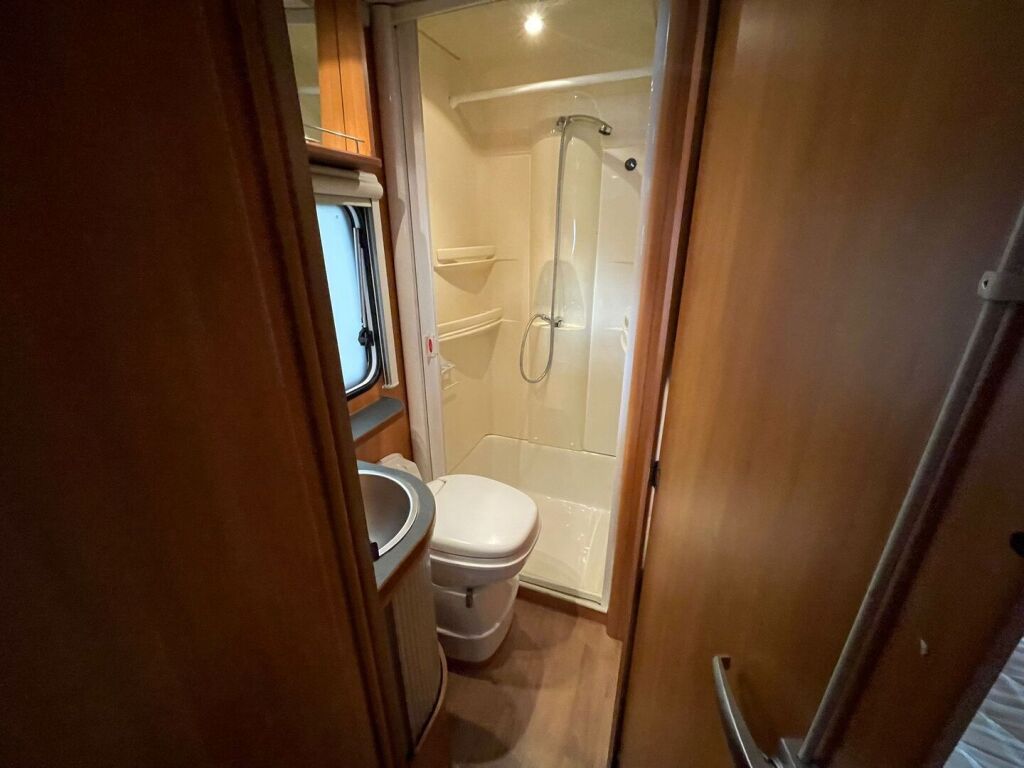 Home-car PR 622 2009 Valkoinen