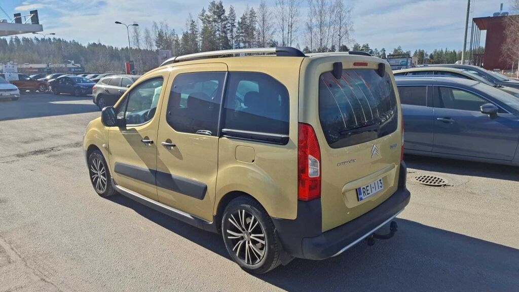 Citroen Berlingo 2009 Keltainen