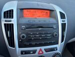 Kia Ceed 2009 Ruskea (beige)