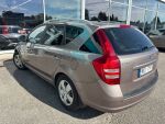 Kia Ceed 2009 Ruskea (beige)