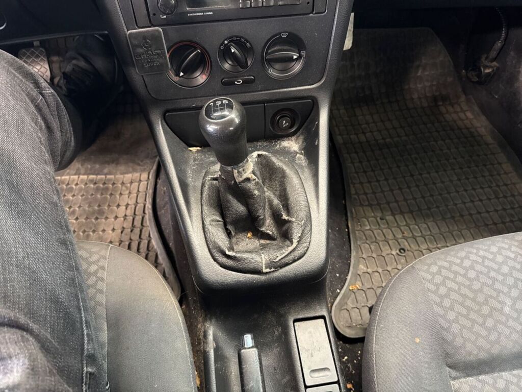 Audi A4 1997 Vihreä