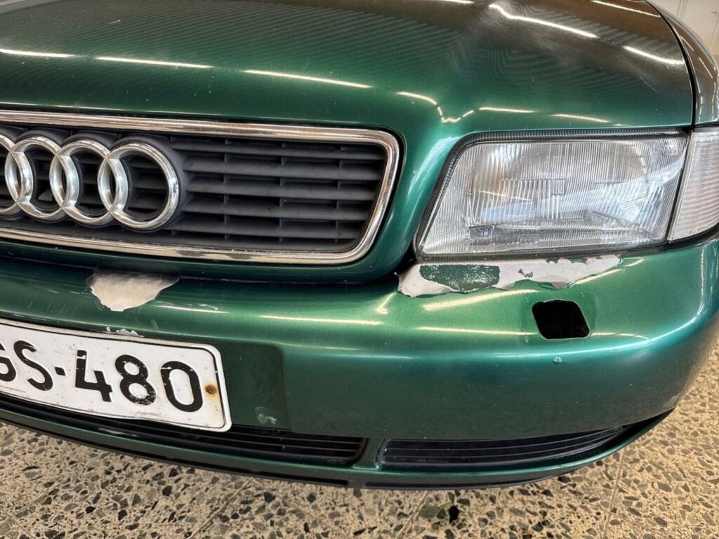 Audi A4 1997 Vihreä