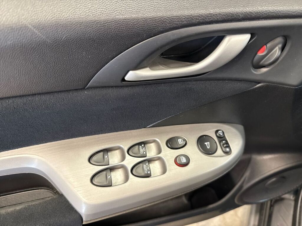 Honda Civic 2007 Musta