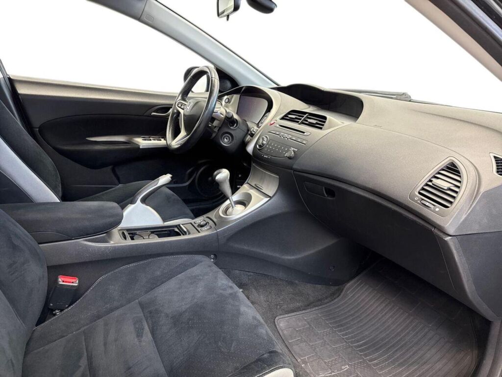 Honda Civic 2007 Musta