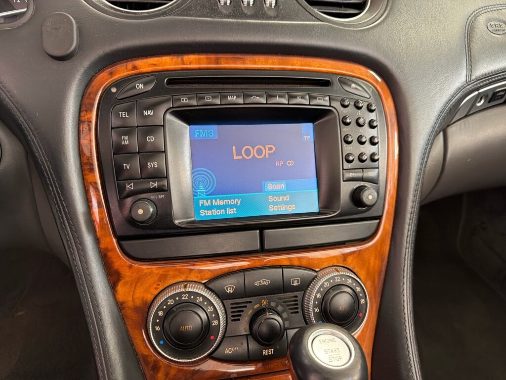 Mercedes-Benz SL 2002 Valkoinen